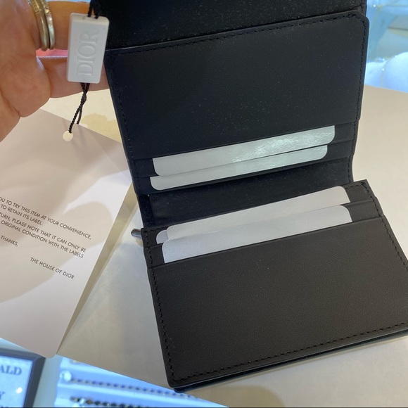 SOLD DIOR SADDLE WALLET IN ULTRA-MATTE CALFSKIN - Picture 7 of 13